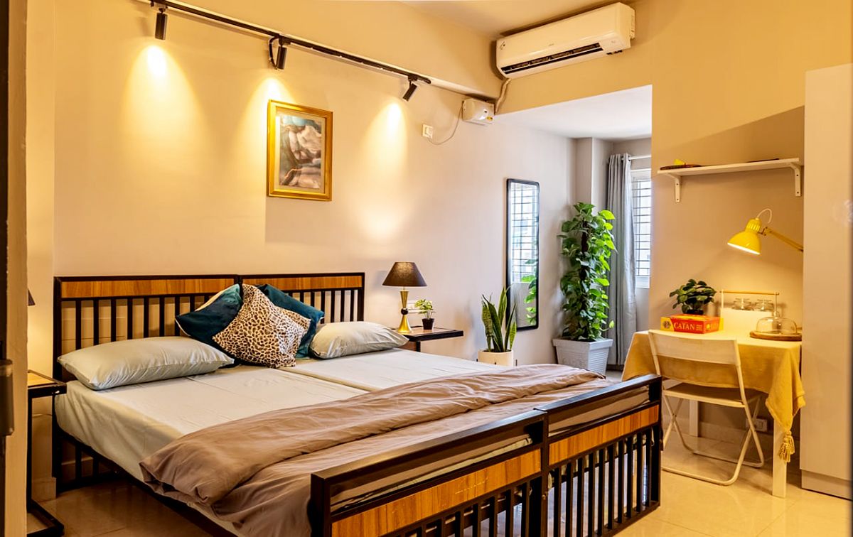 Co-living PG room with natural light